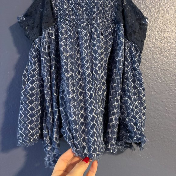 Blue Patterned Tank Top Blouse - Picture 5 of 11